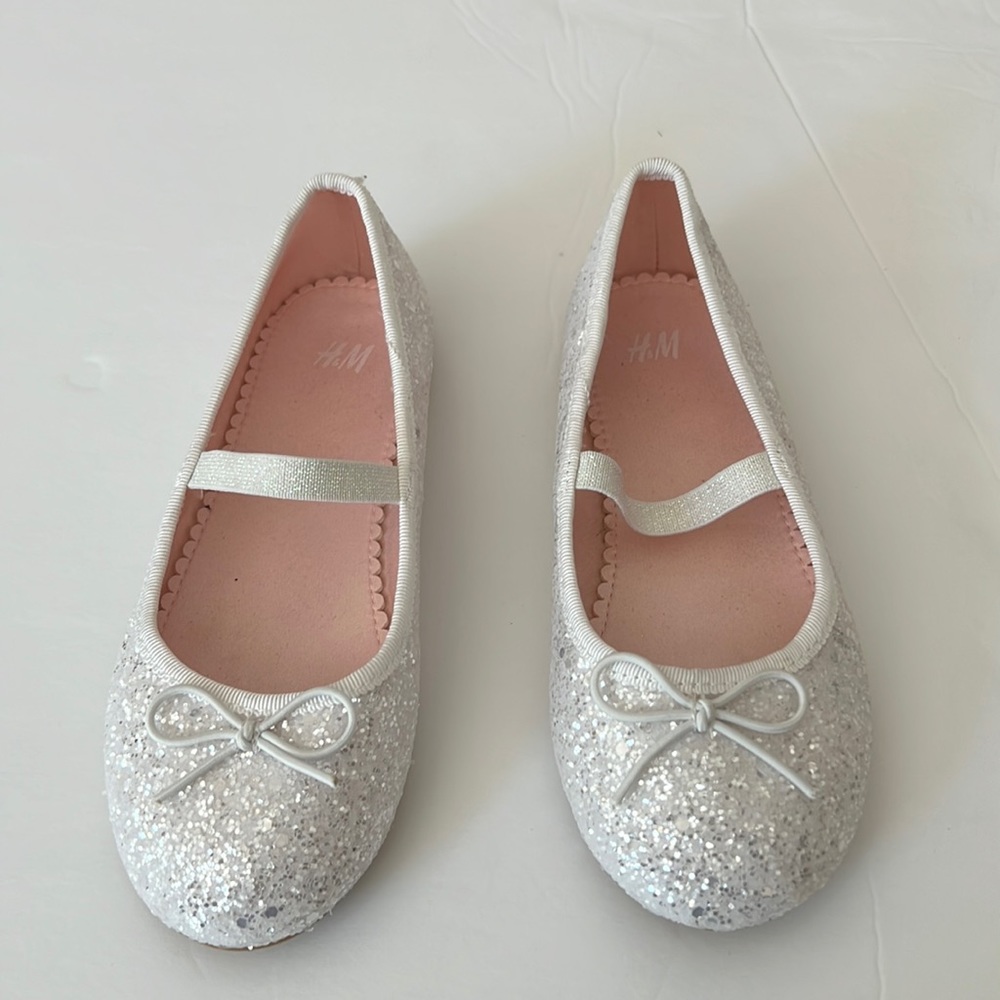 H&M toddler girl shoe